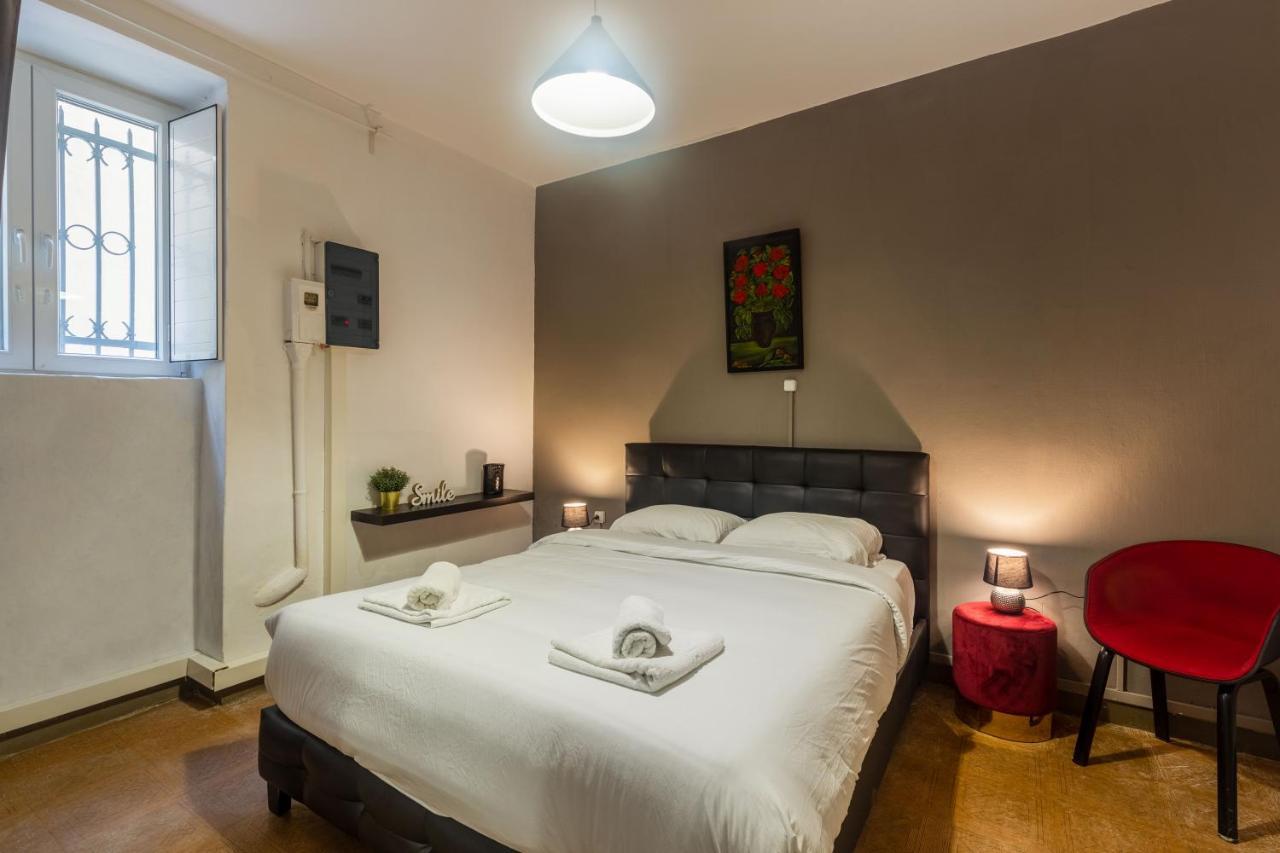Charming Apartment In The Heart Of Plaka Athen Eksteriør bilde